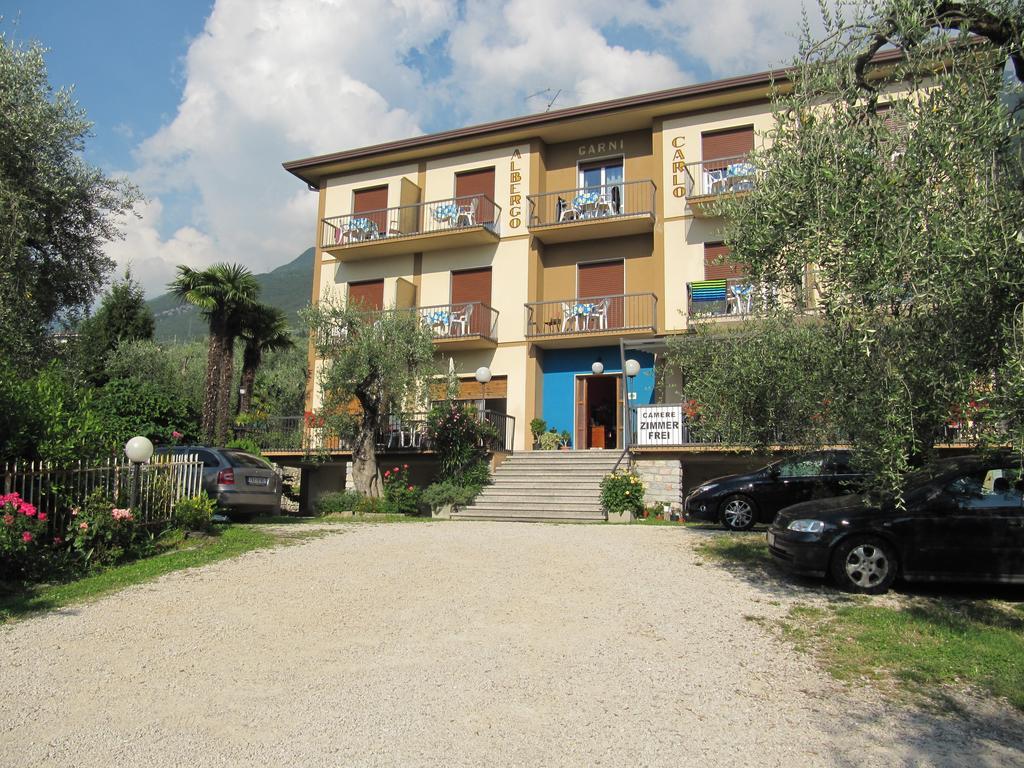 Hotel Carlo Brenzone sul Garda Zewnętrze zdjęcie